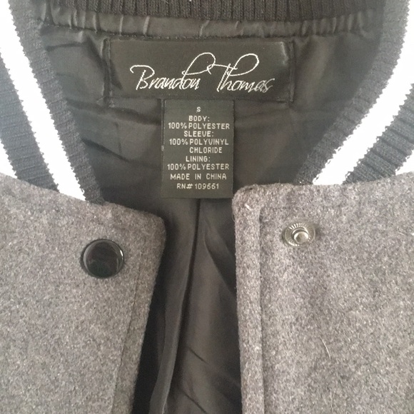 Women’s bomber jacket! - Picture 3 of 3